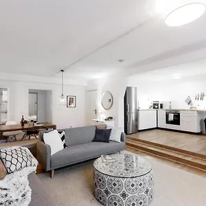 Beautiful 3 In Kreuzberg Apartment Berlin
